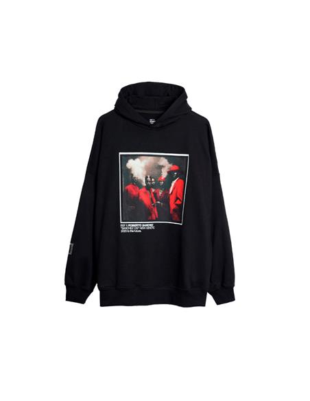 Poleron Negro Talla (S) - Roberto Sanchez + Limited Edition x4