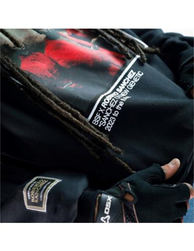 Poleron Negro Talla (S) - Roberto Sanchez + Limited Edition x4